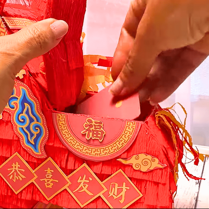 cny mini horse pinata party favour gift box (1)